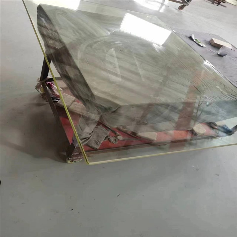 伊春铅玻璃